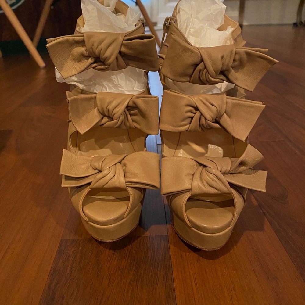 Christian Louboutin Madame Butterfly 150 size 38